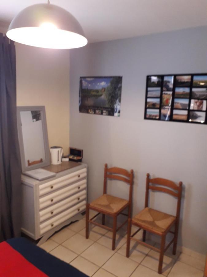 Chambres d'Hôtes Les Mésanges Saint-Martin-Lez-Tatinghem Esterno foto