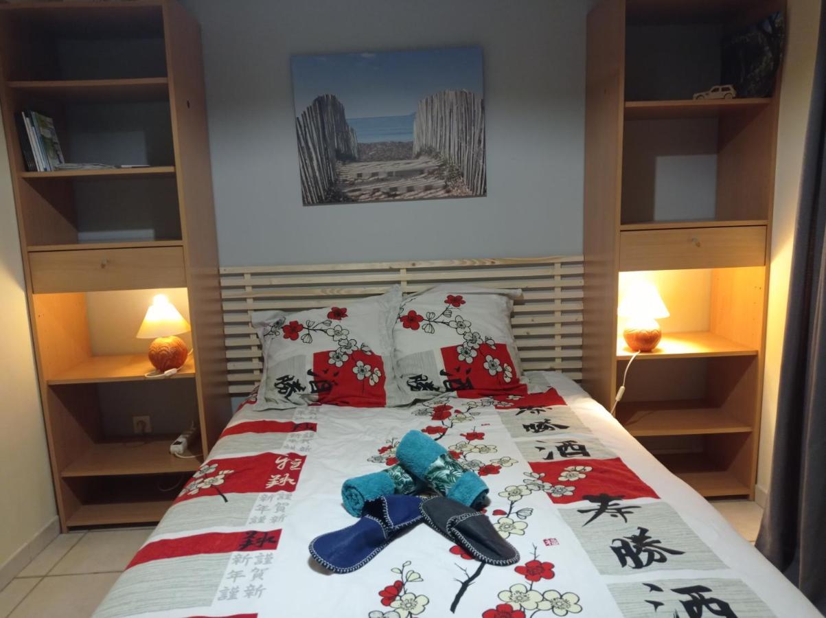 Chambres d'Hôtes Les Mésanges Saint-Martin-Lez-Tatinghem Esterno foto